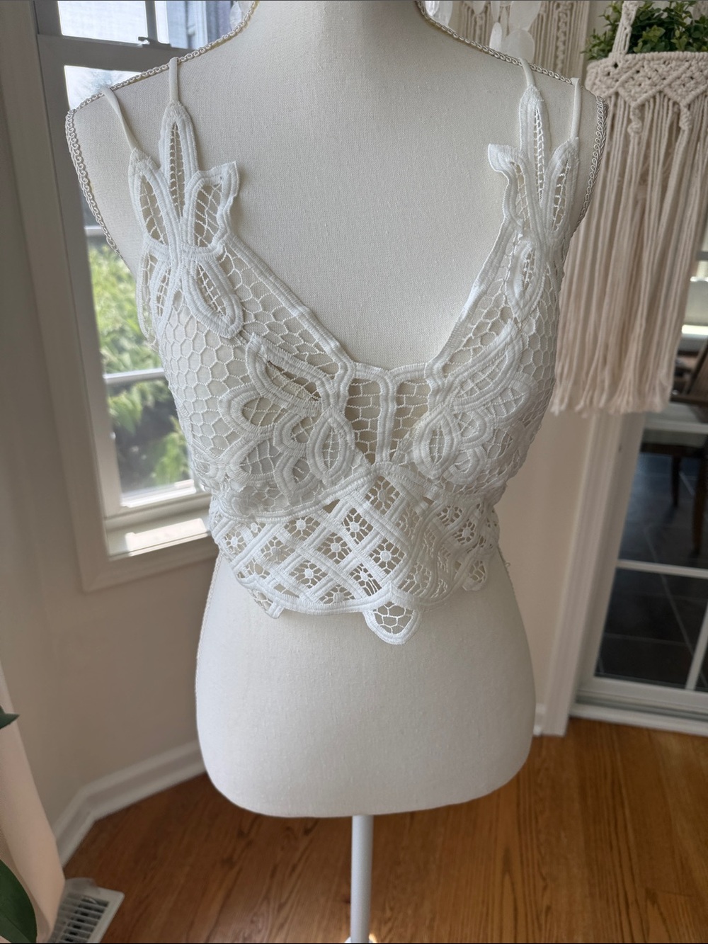White lace bralette anthro large